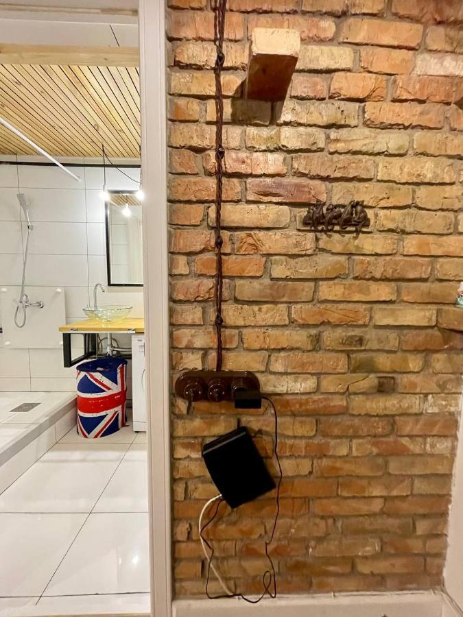 Стильная Студия На Арбате Золотой Квадрат Пересечение Абылай Хана - Жибек Жолы الماتي المظهر الخارجي الصورة